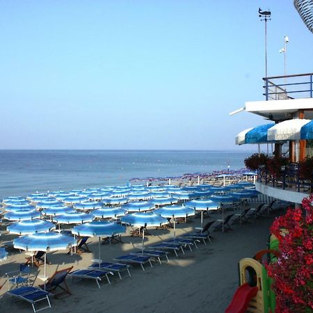 Apartments Arcobaleno Deiva Marina Extérieur photo